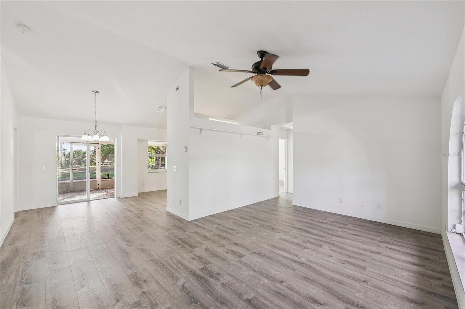 4395 HANSARD AVE