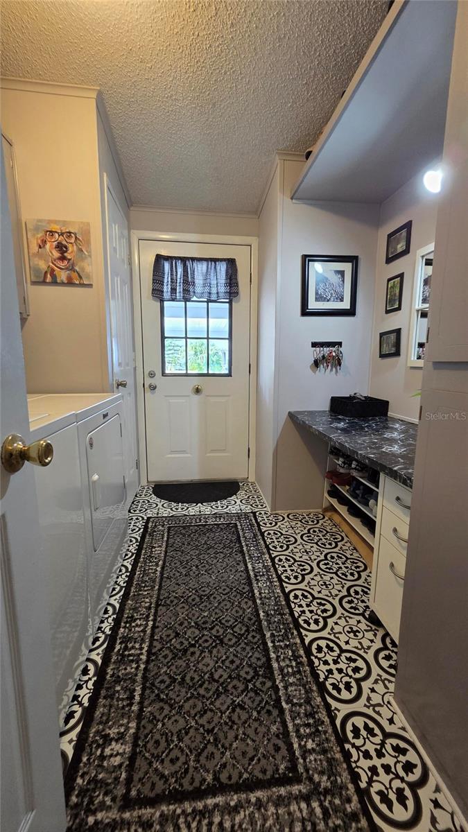 25040 BETTON HL