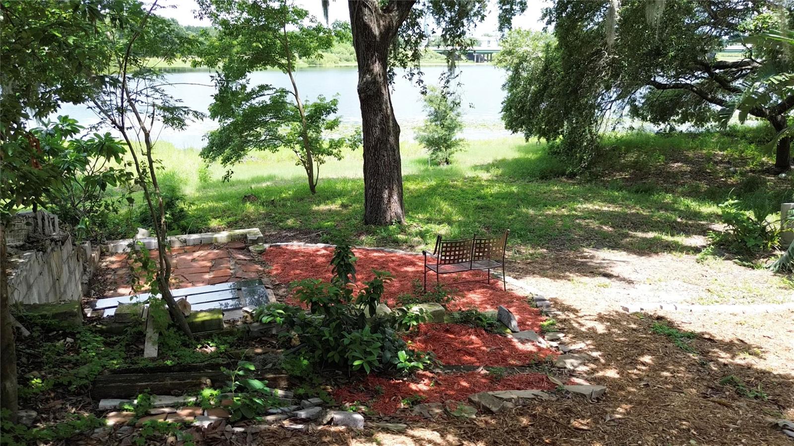 238 LAKE DR