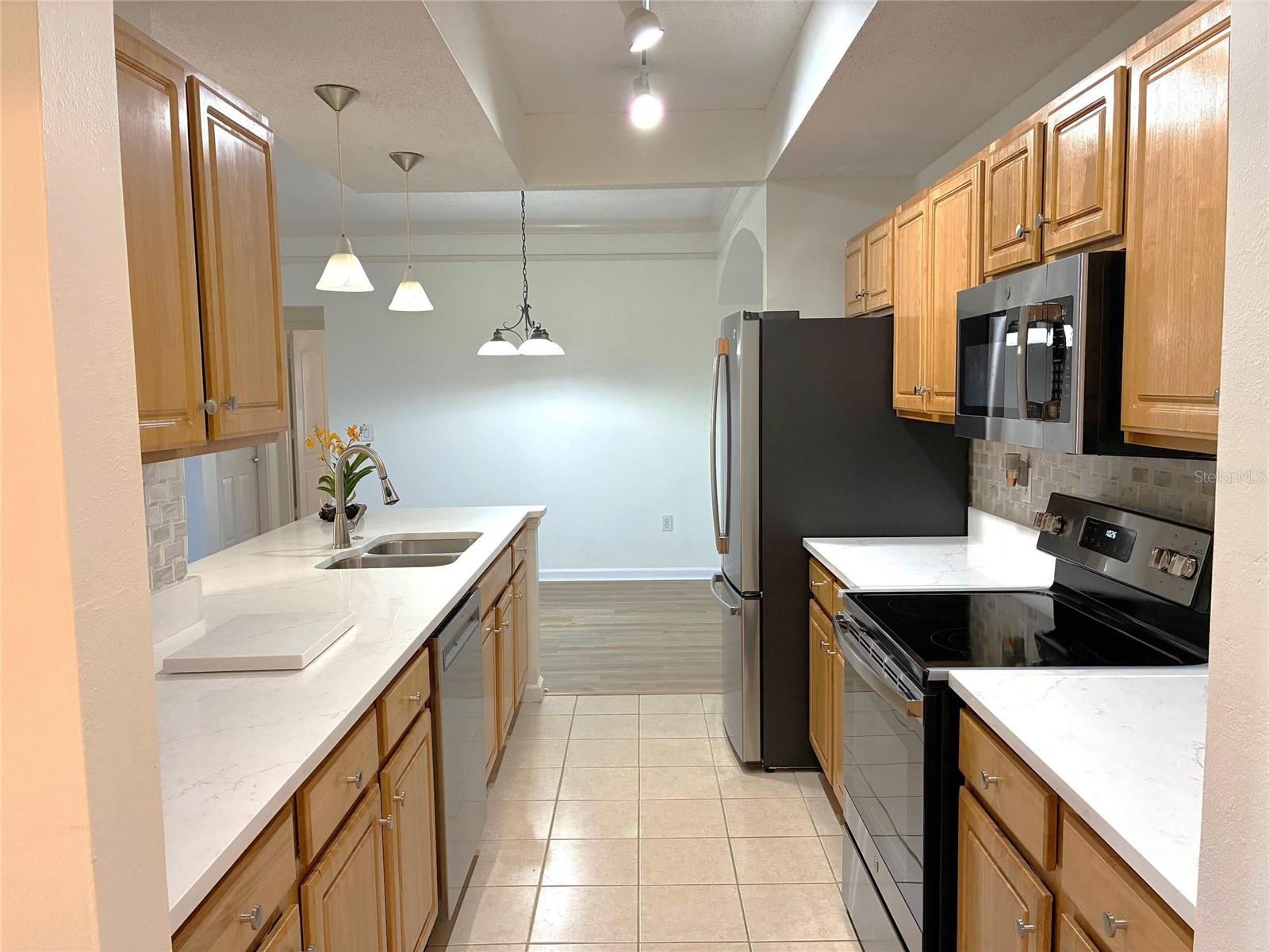 12307 LANTANA PARK LN #102