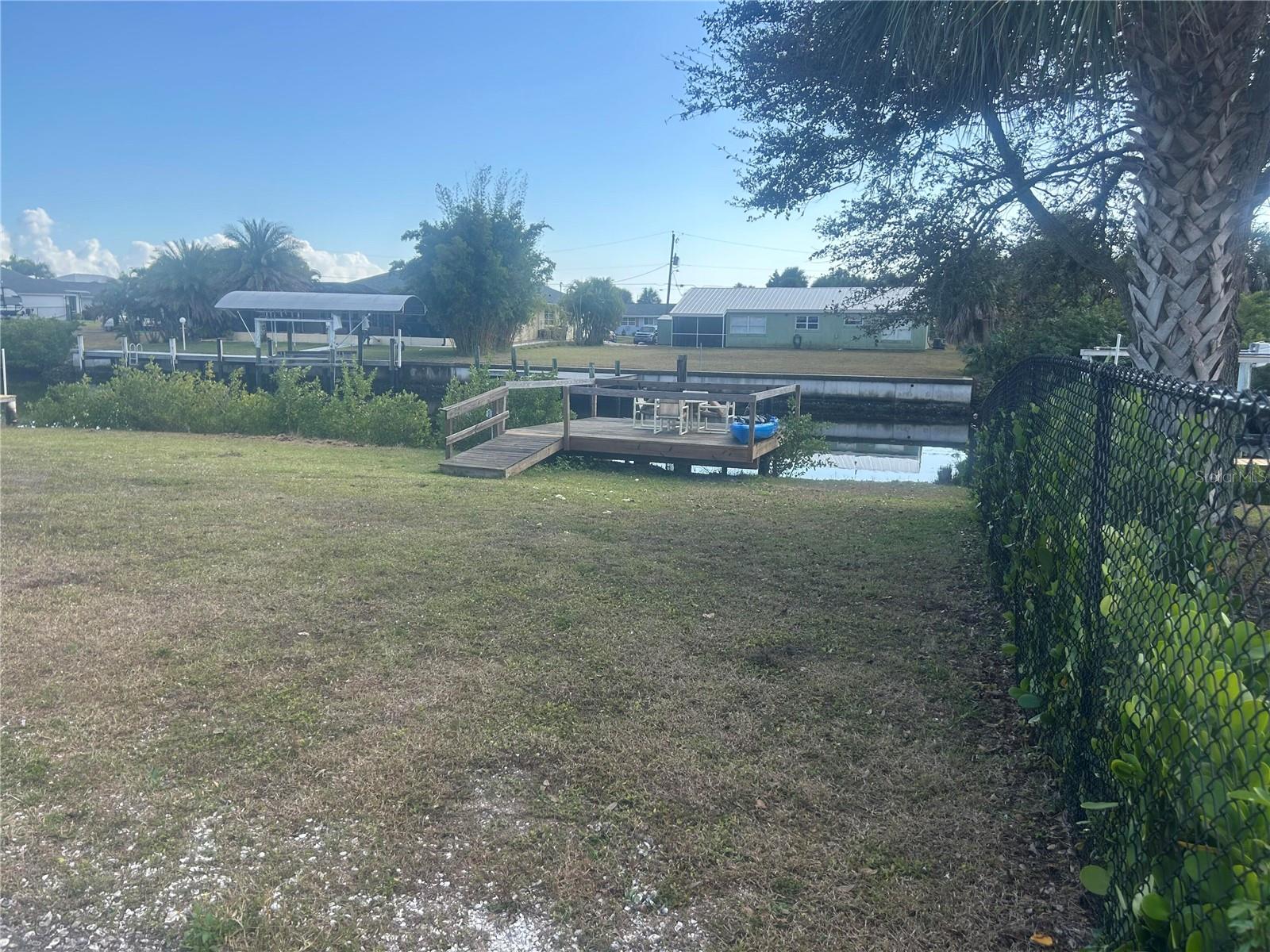18566 VAN NUYS CIR