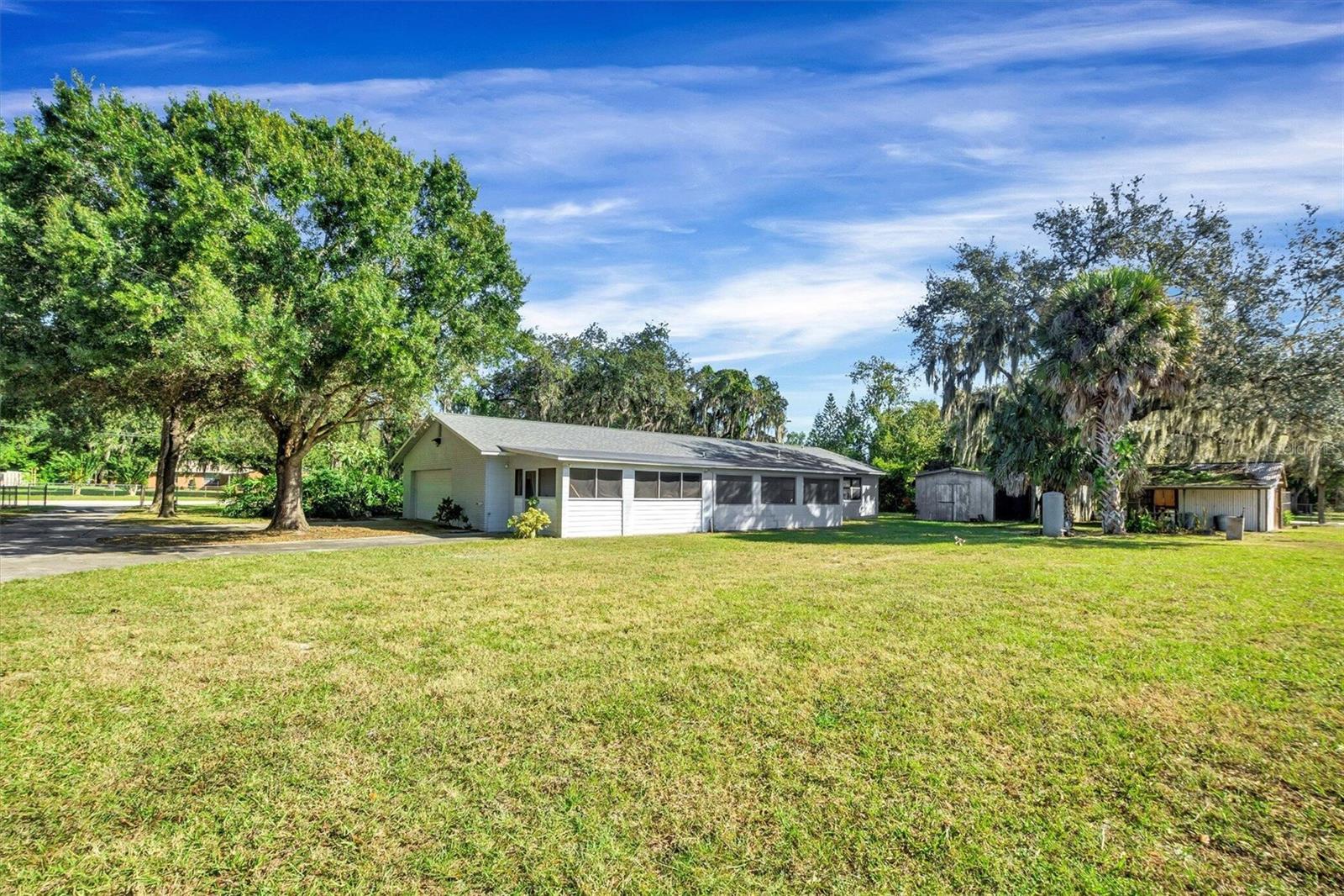152 BAHIA CT