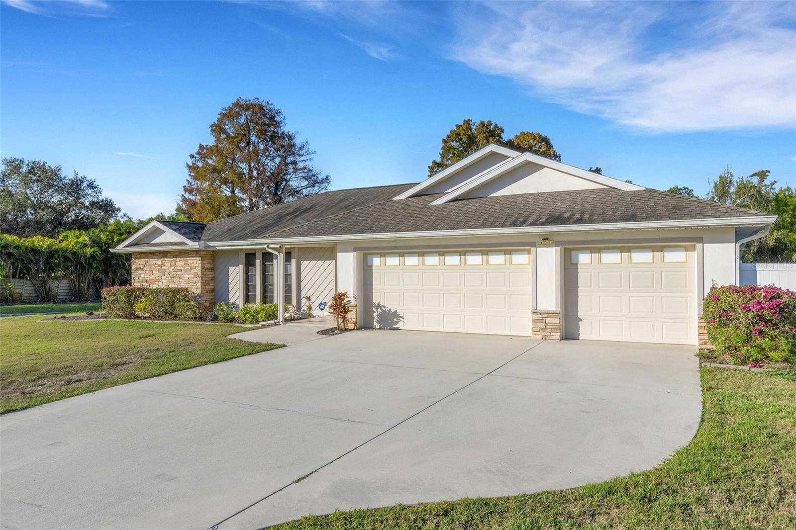 3545 OAK GROVE DR