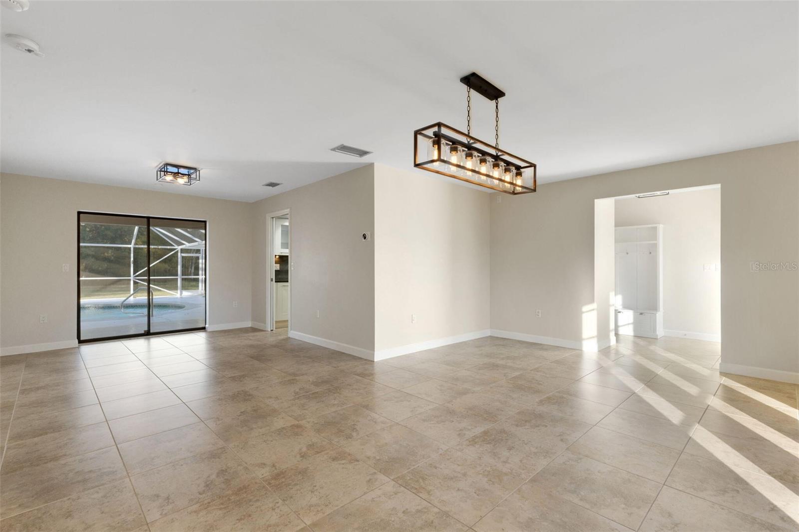 3545 OAK GROVE DR