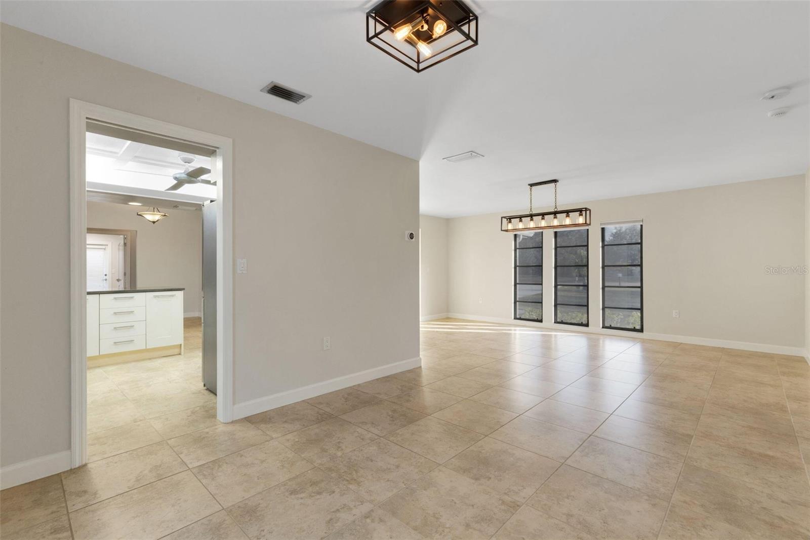 3545 OAK GROVE DR