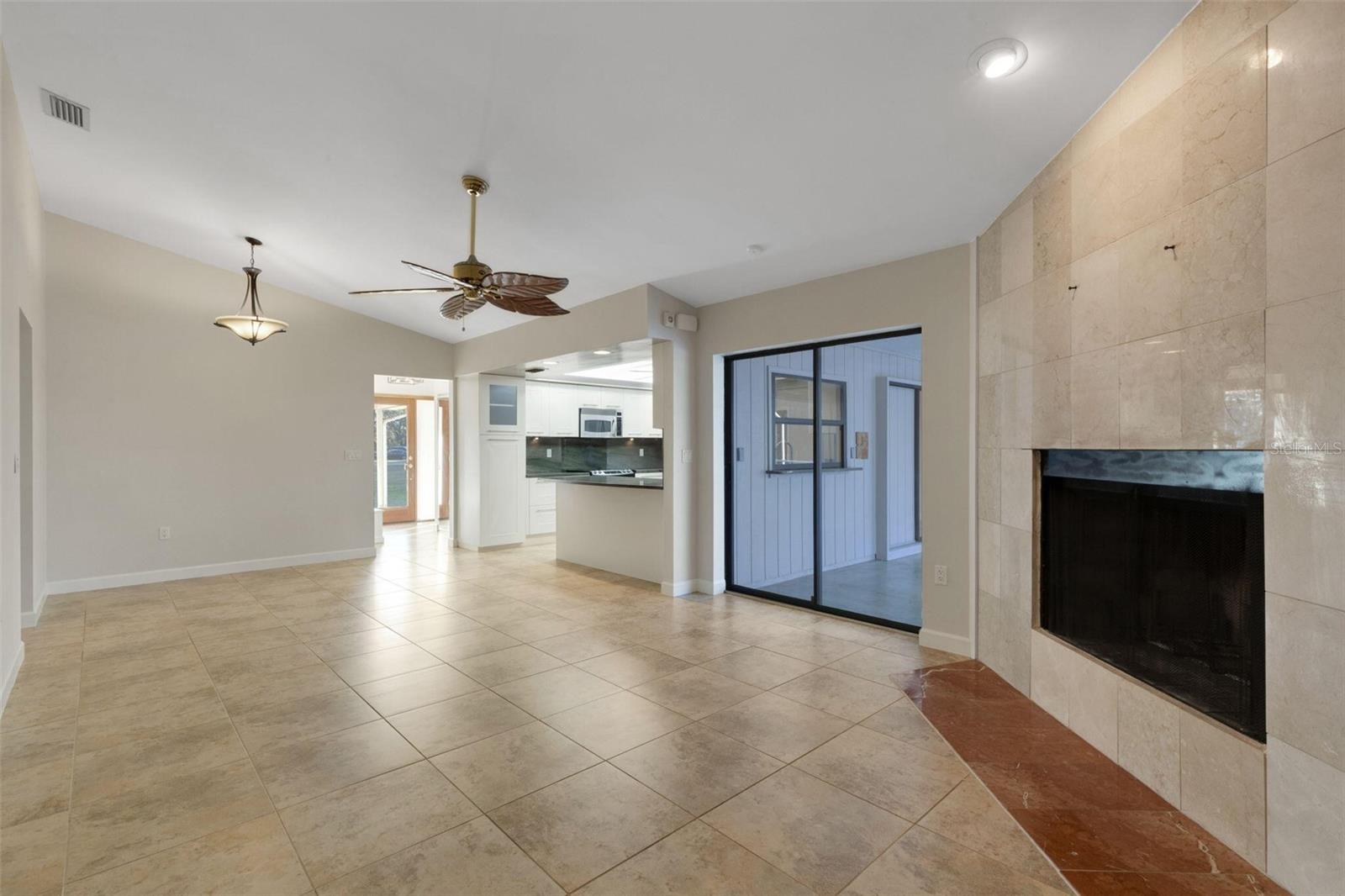 3545 OAK GROVE DR