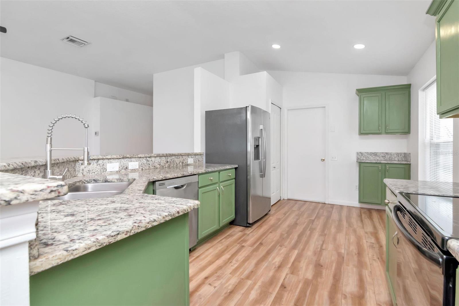 11303 MISTY ISLE LN