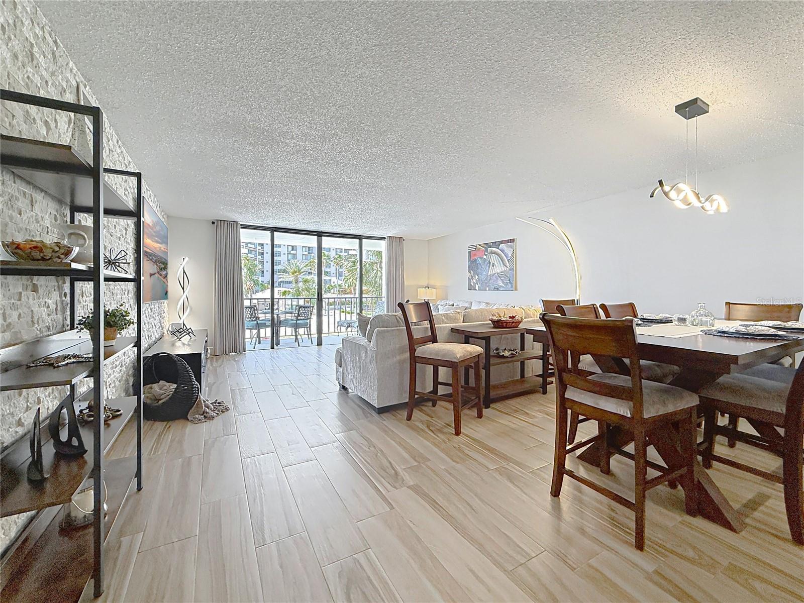 1581 GULF BLVD #102N