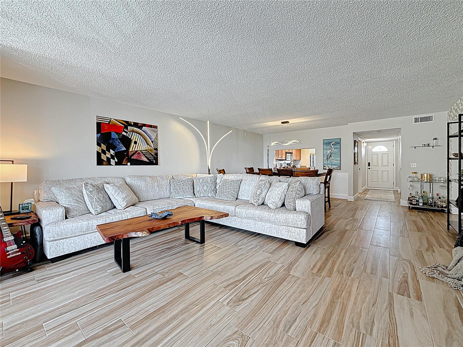 1581 GULF BLVD #102N