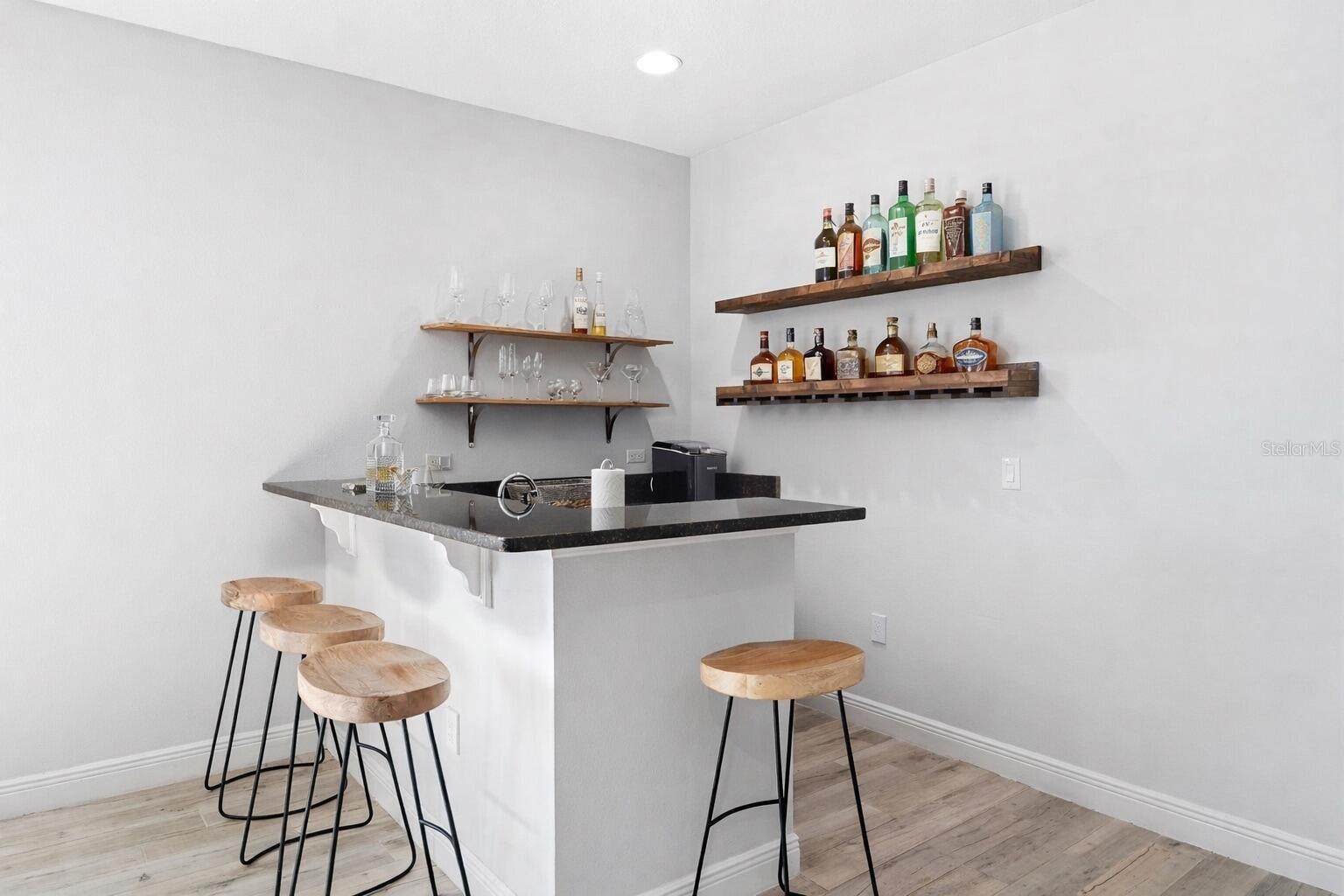 302 COCO PLUM CT