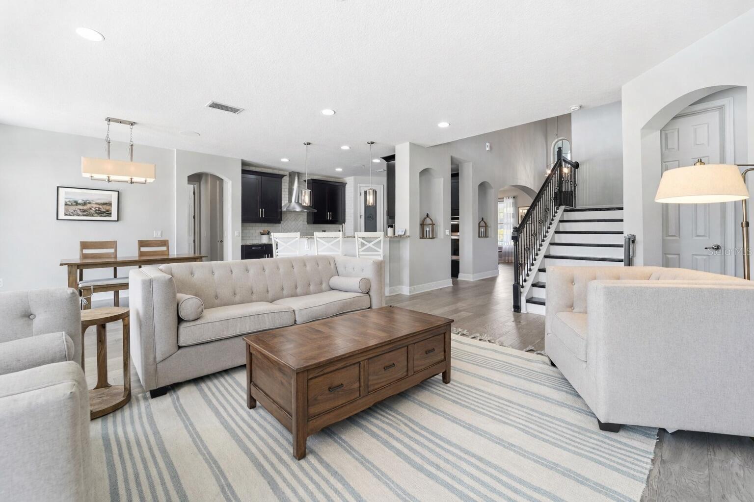 302 COCO PLUM CT