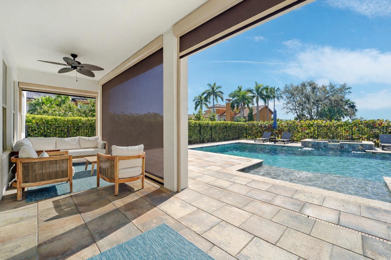 302 COCO PLUM CT