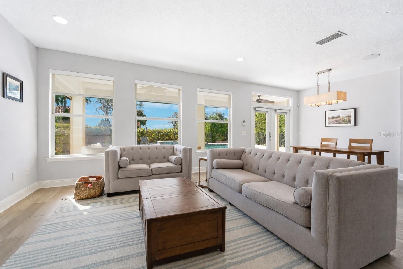 302 COCO PLUM CT