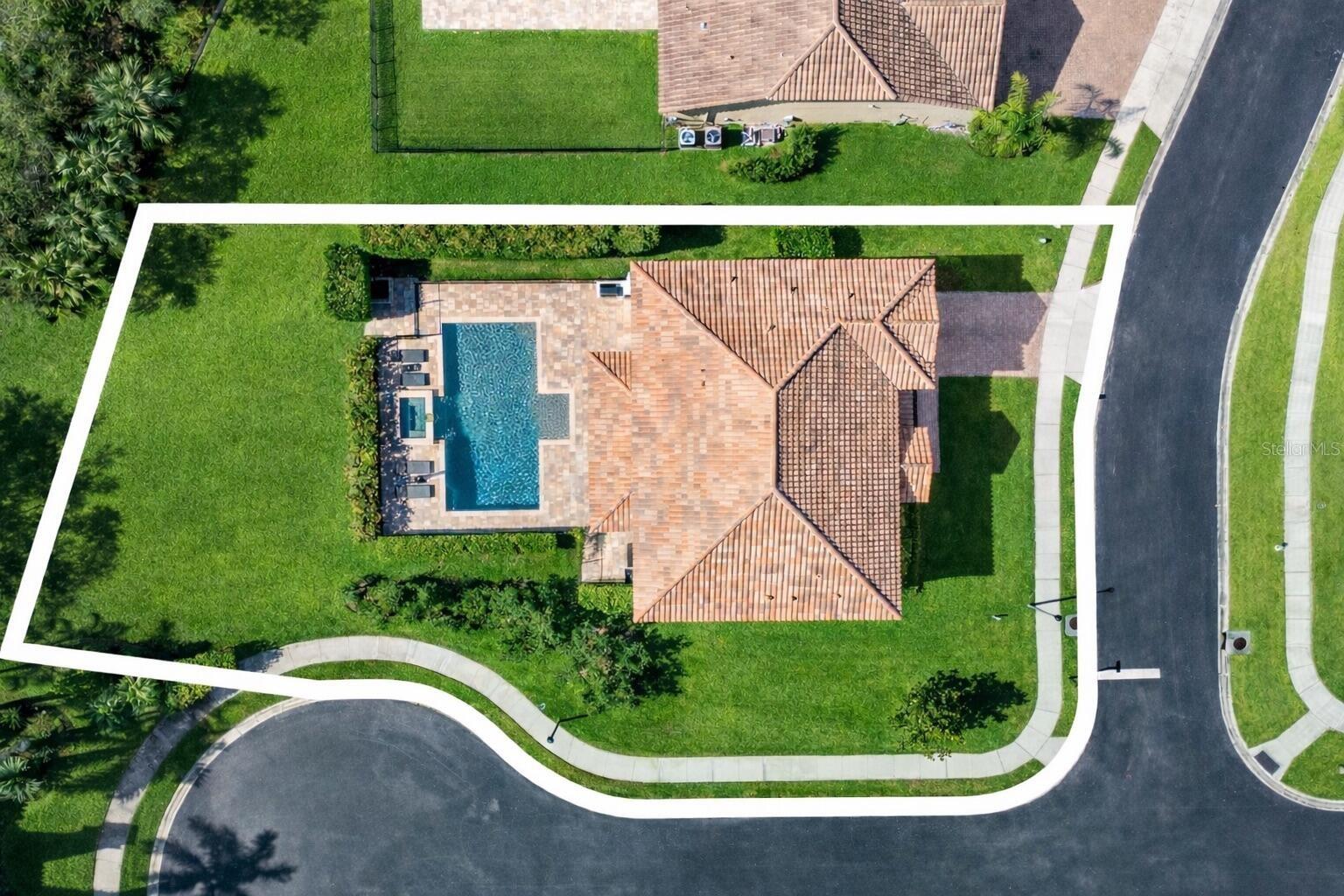 302 COCO PLUM CT