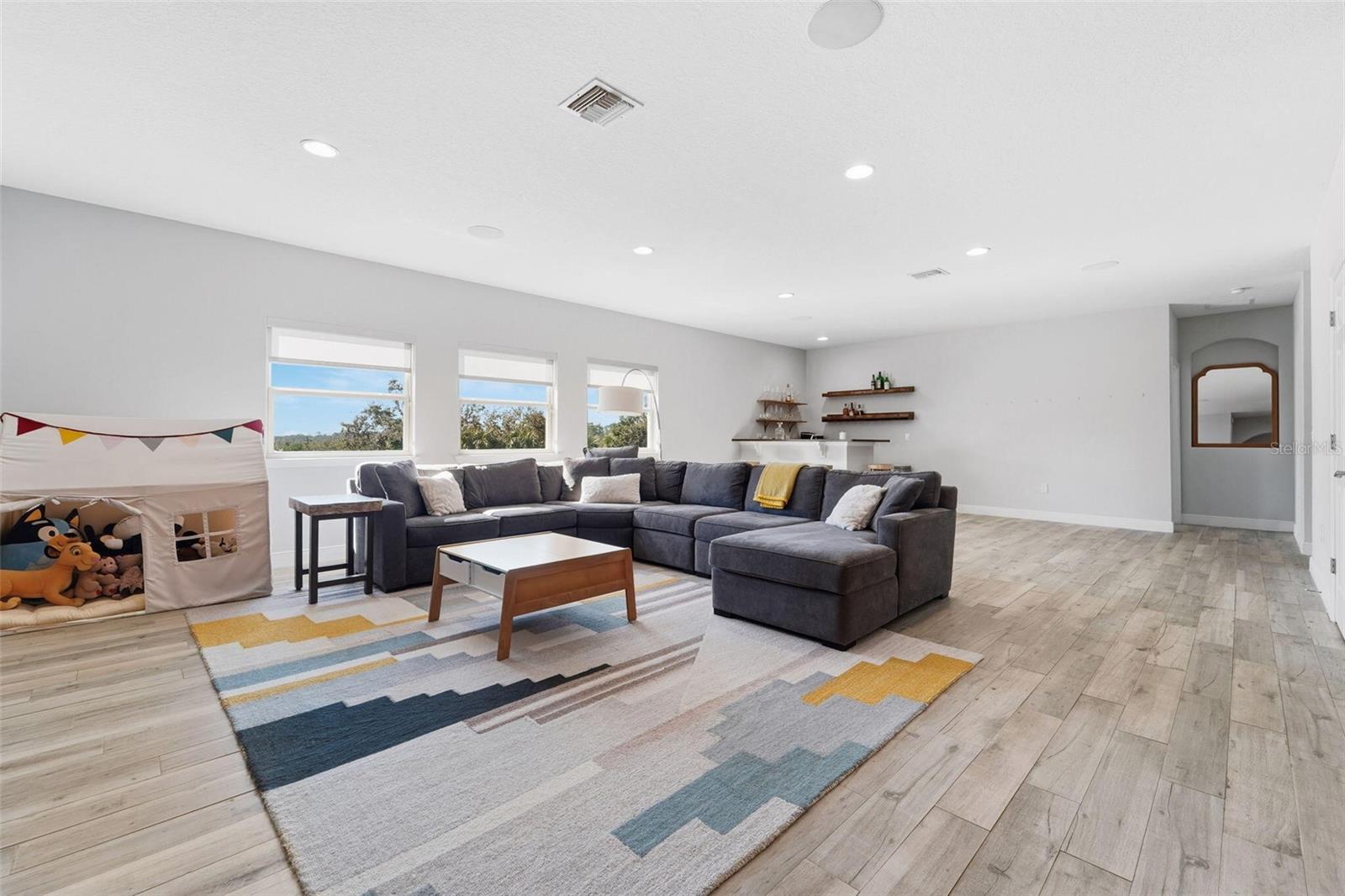 302 COCO PLUM CT