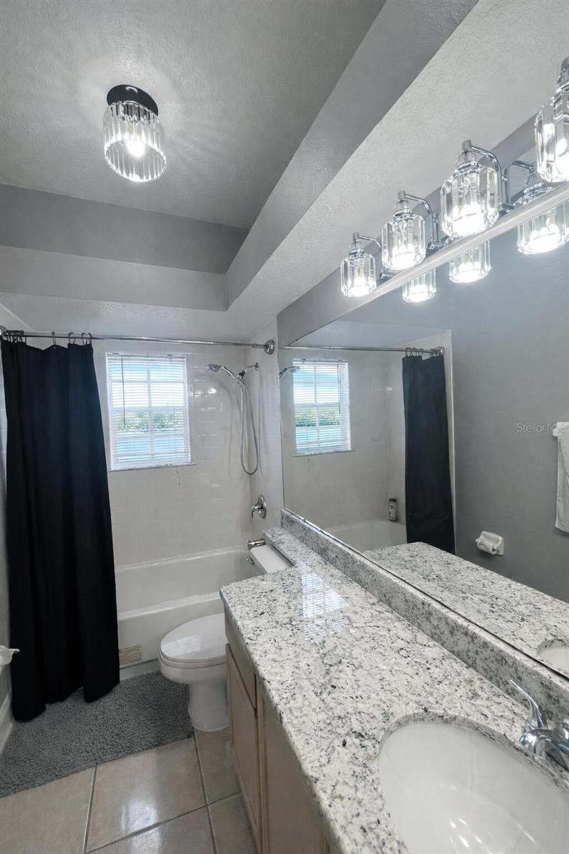 7823 SHANE CT