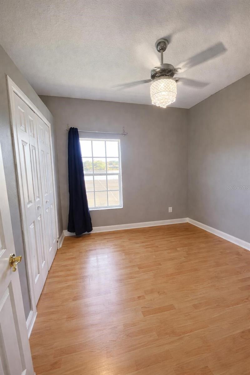 7823 SHANE CT