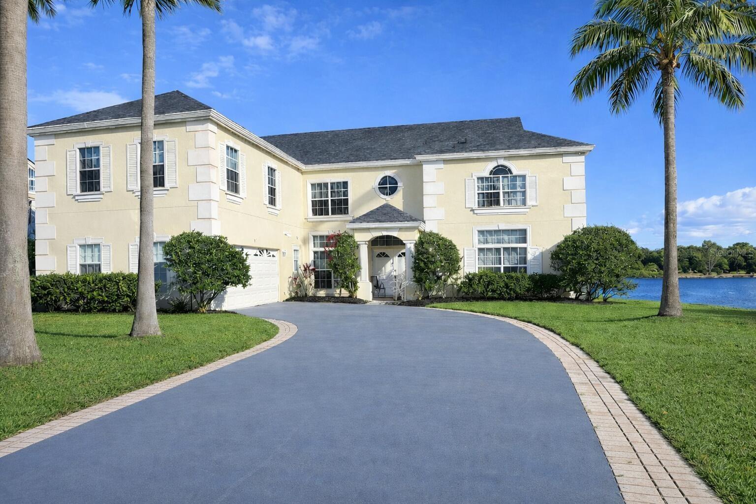 7823 SHANE CT