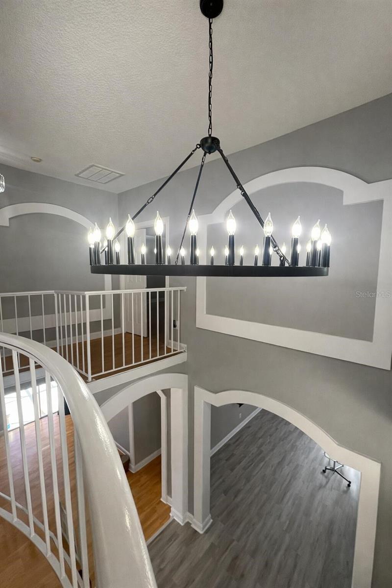 7823 SHANE CT