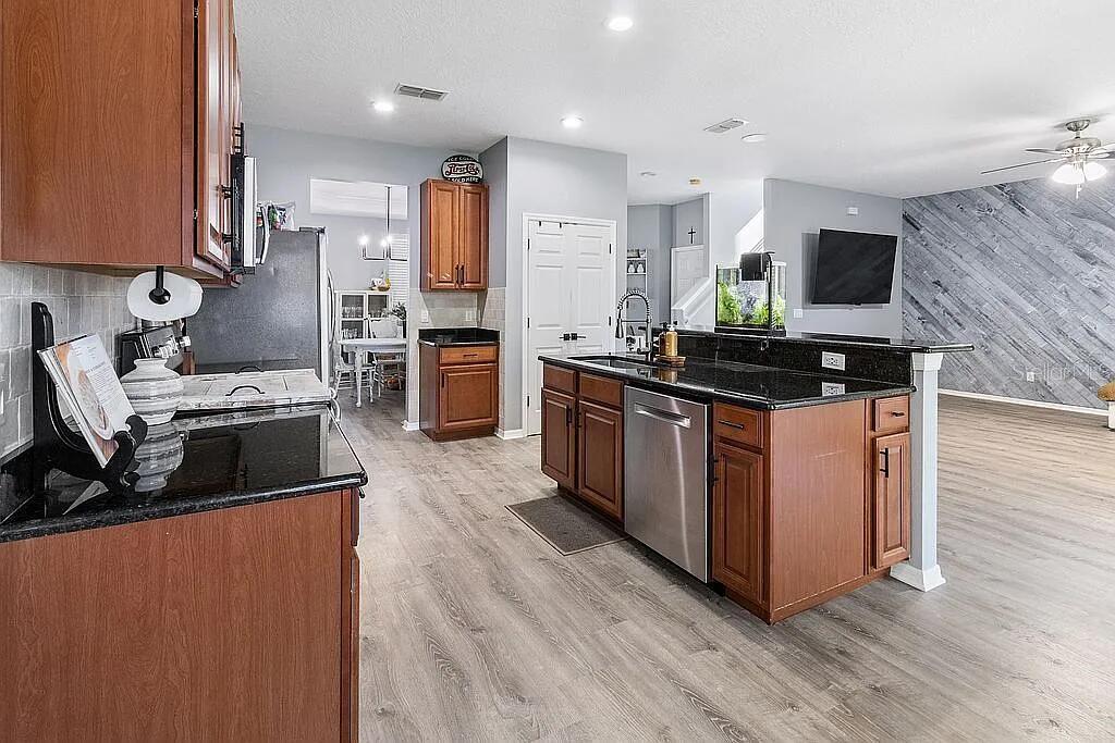 2254 OSPREY WOODS CIR