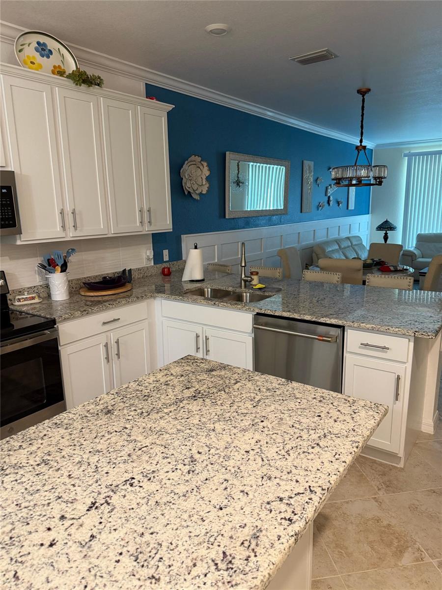 14061 HERITAGE LANDING BLVD #443