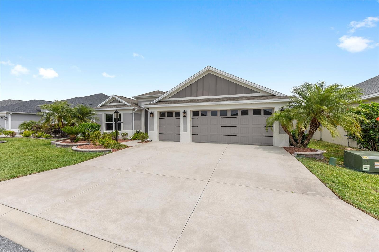 2140 BILLER CIR