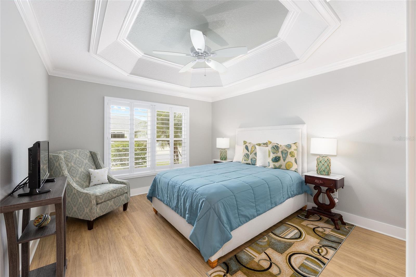 2140 BILLER CIR