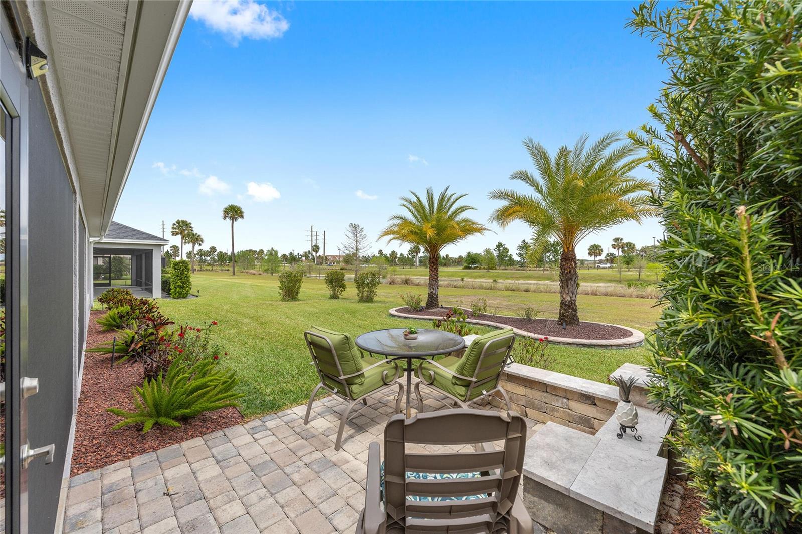 2140 BILLER CIR