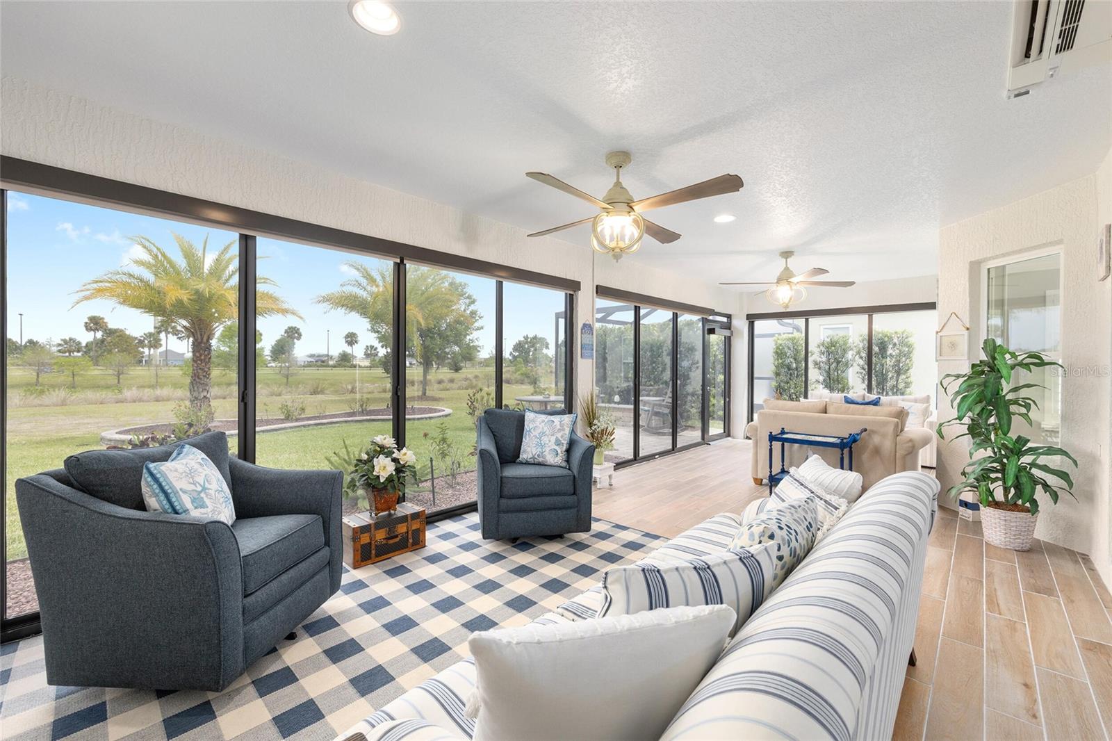 2140 BILLER CIR