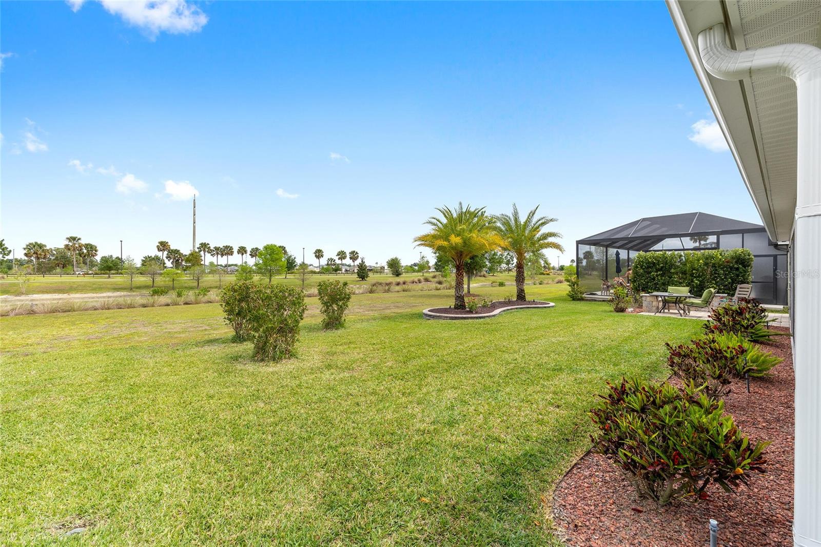 2140 BILLER CIR