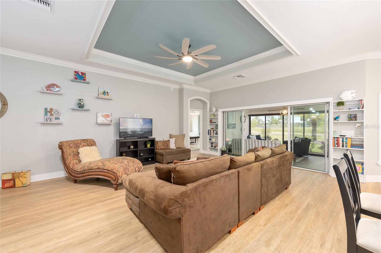 2140 BILLER CIR
