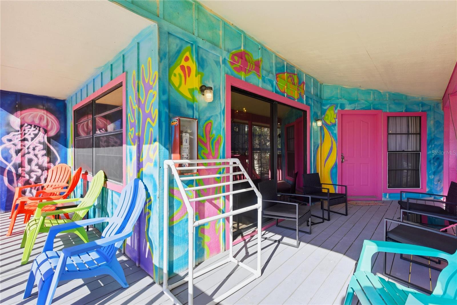 527 BEACH RD