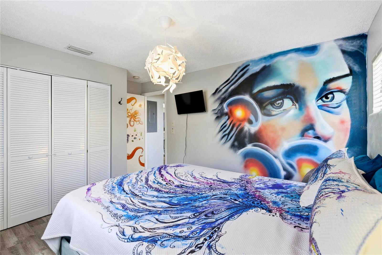 527 BEACH RD