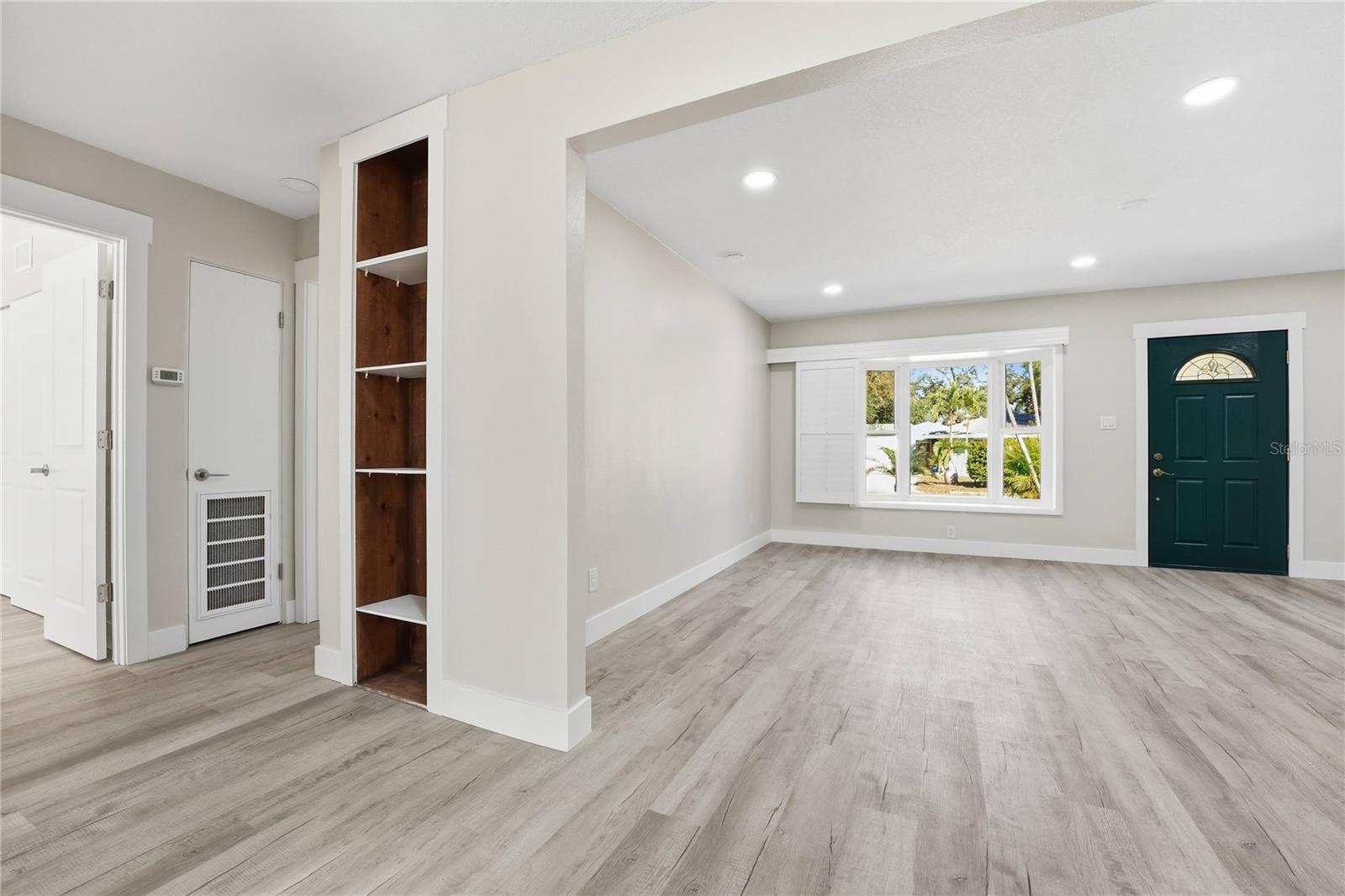 3223 1ST AVE W