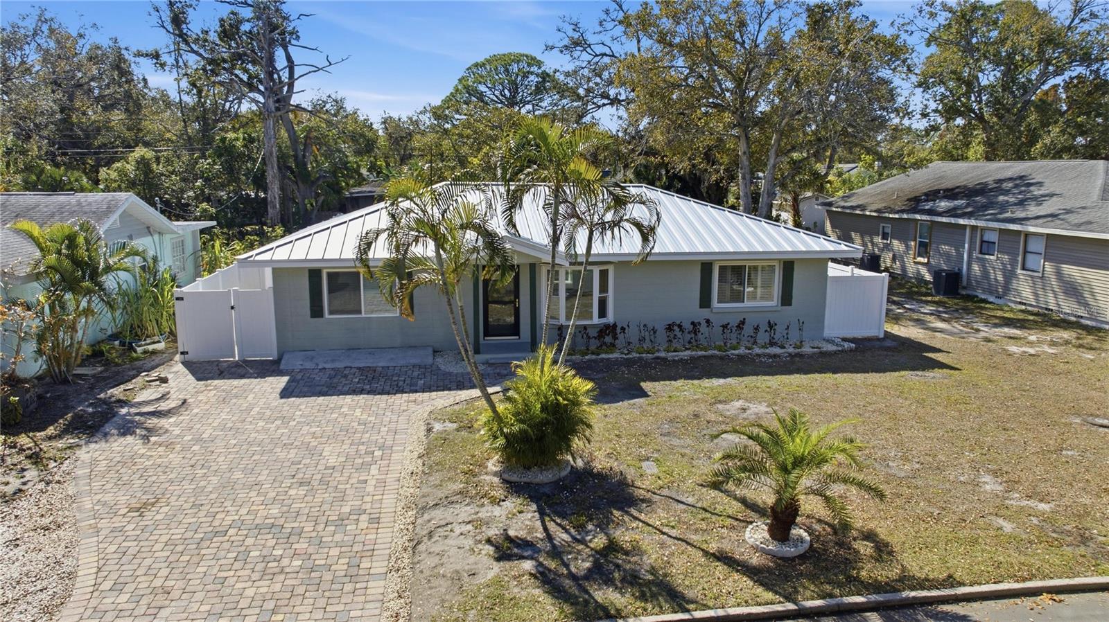 3223 1ST AVE W