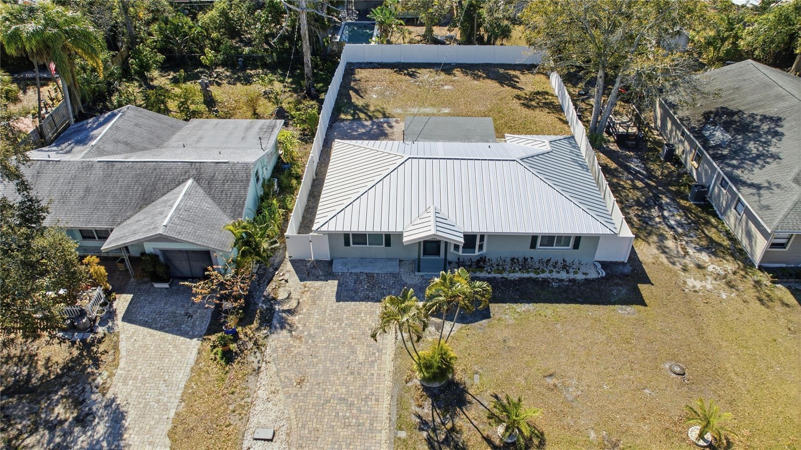 3223 1ST AVE W