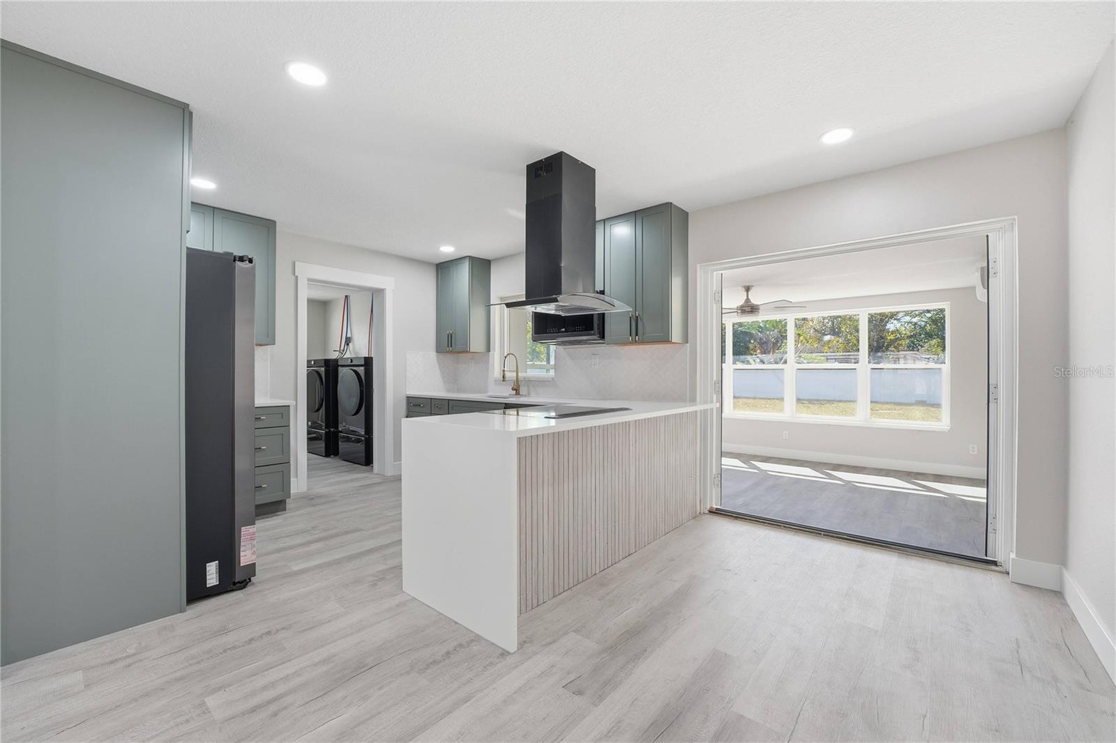 3223 1ST AVE W