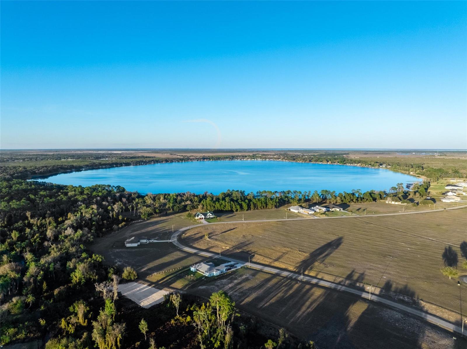3044 AZALEA LN