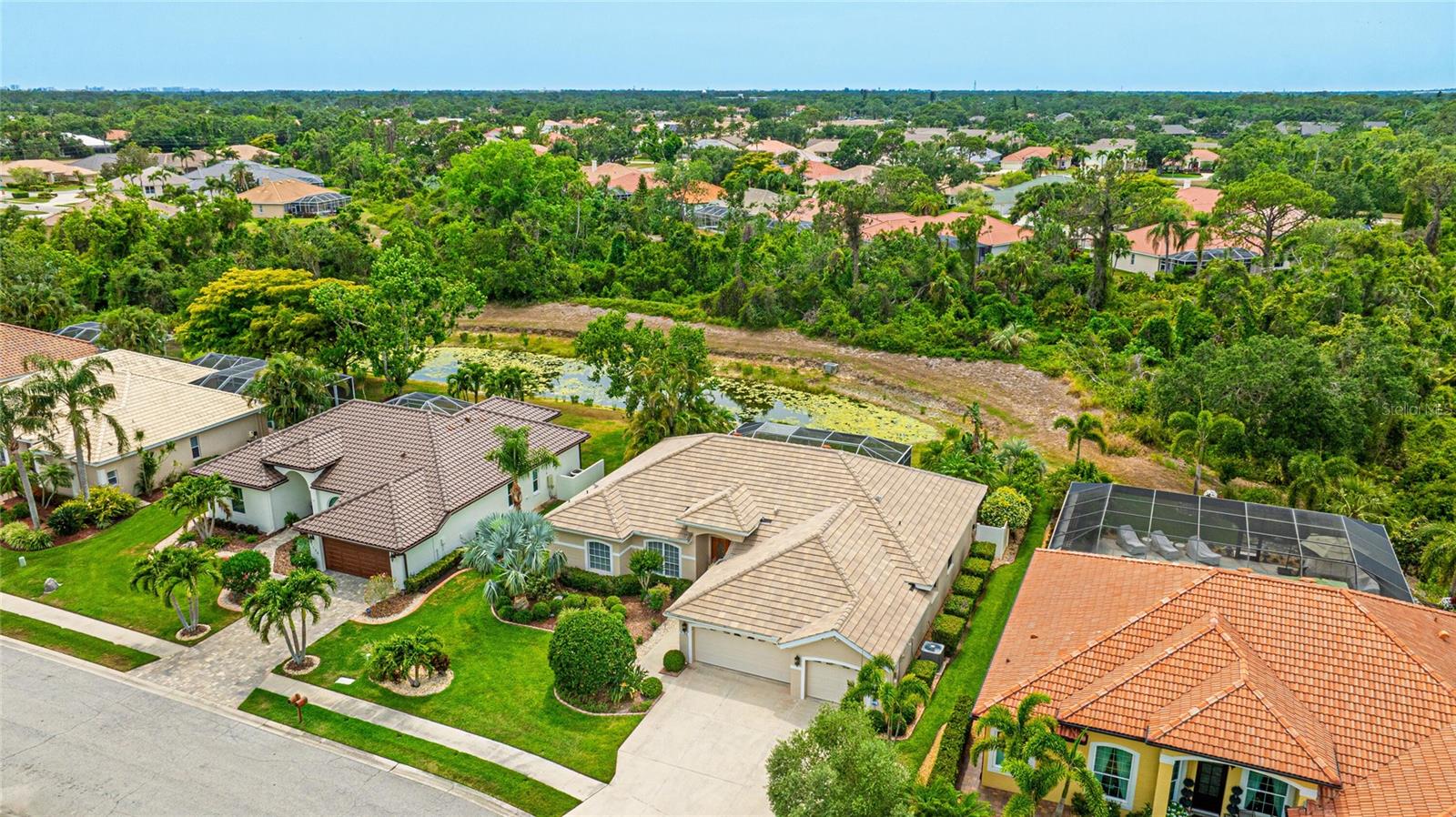 7126 SOUTHGATE CT