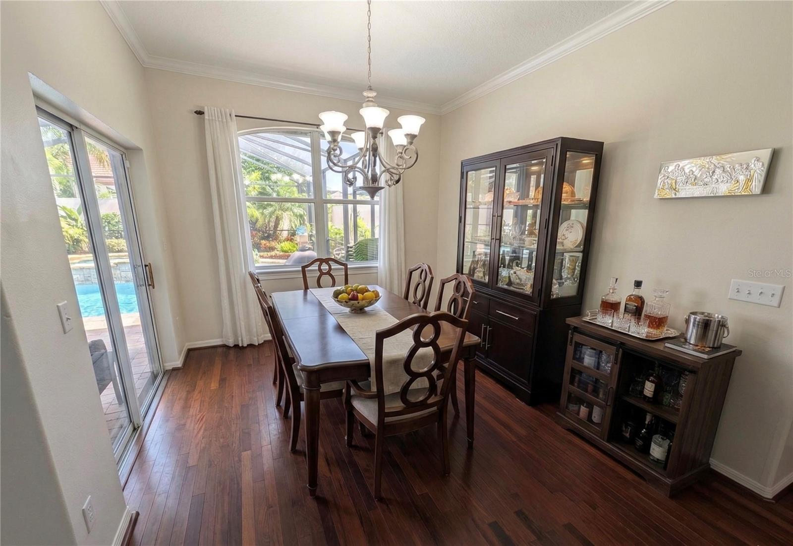 8044 CANYON LAKE CIR