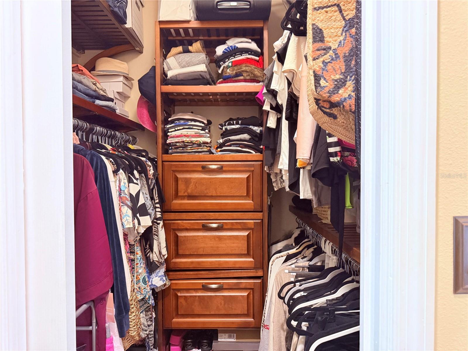 1409 SUNNINGDALE WAY