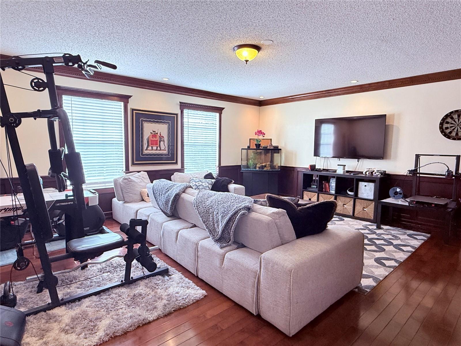 1409 SUNNINGDALE WAY