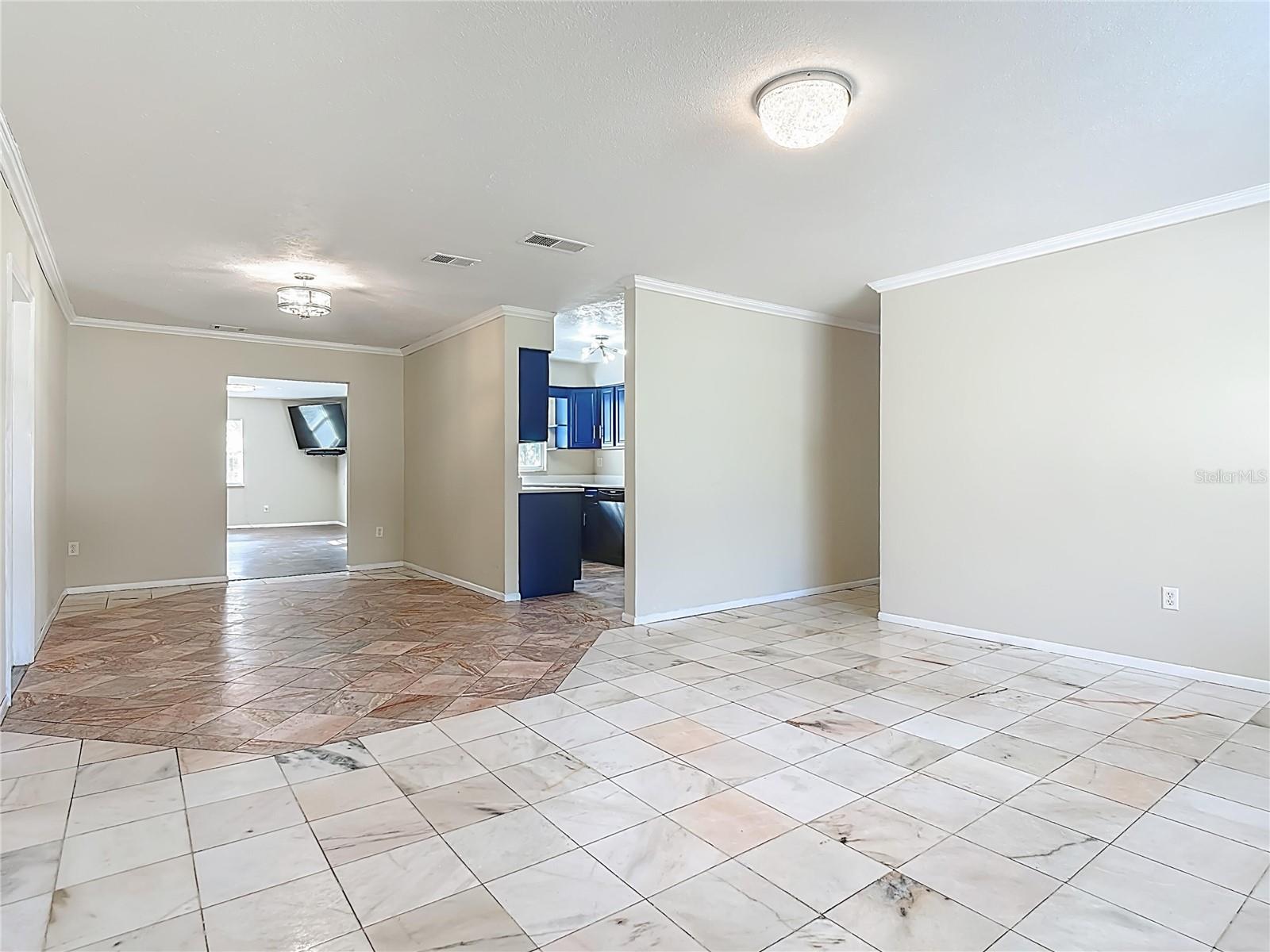 2720 HANDLEY BLVD