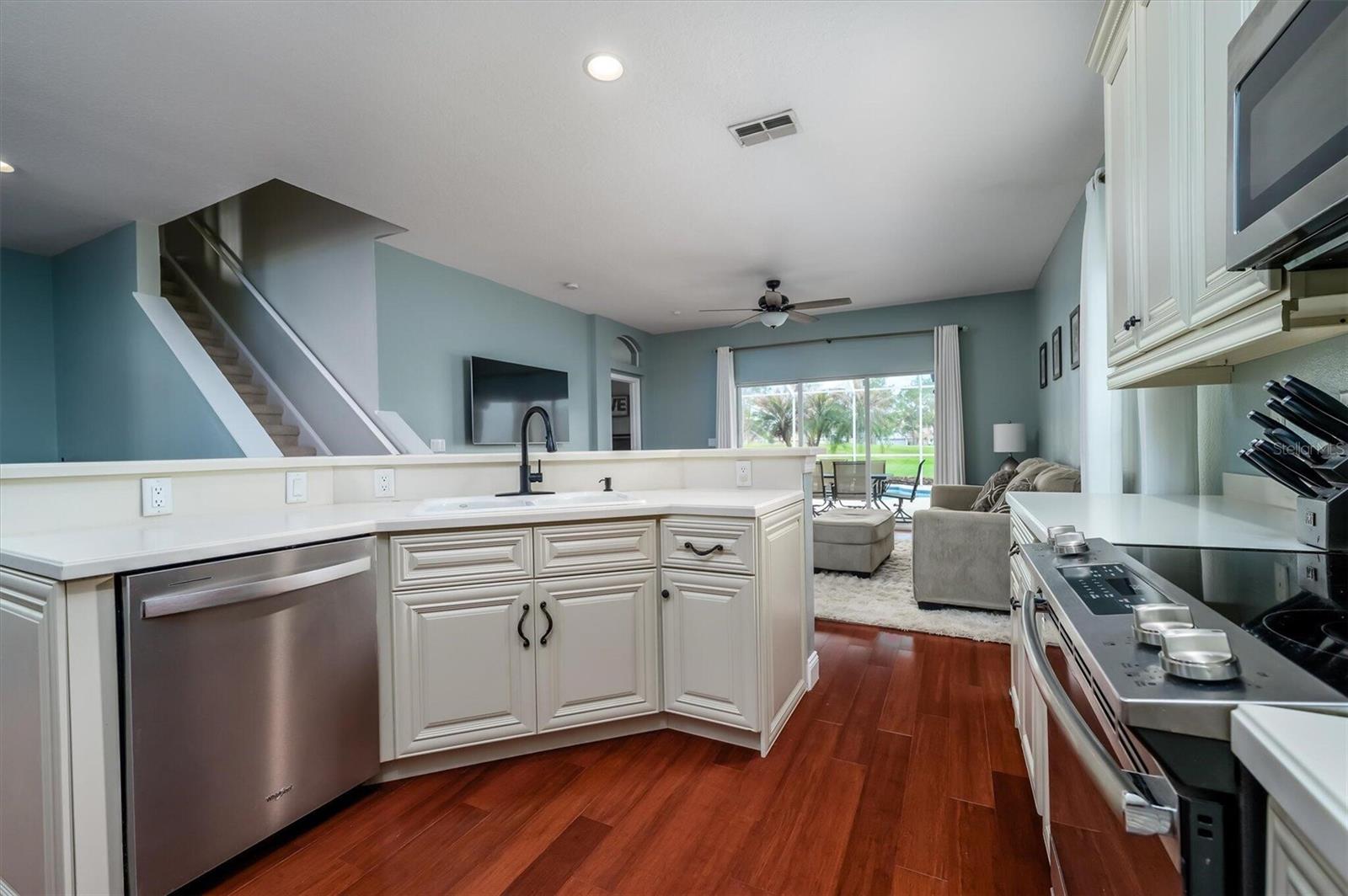 23820 HASTINGS WAY