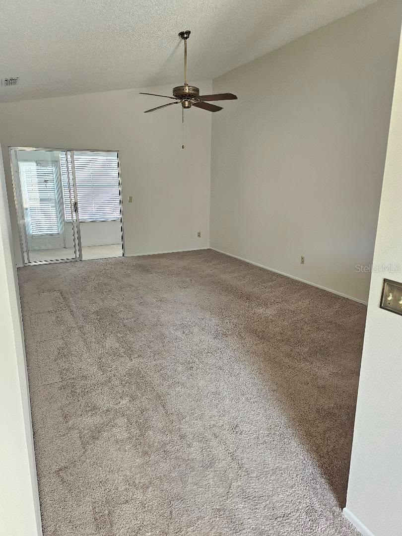 3154 CLOVERPLACE DR #139