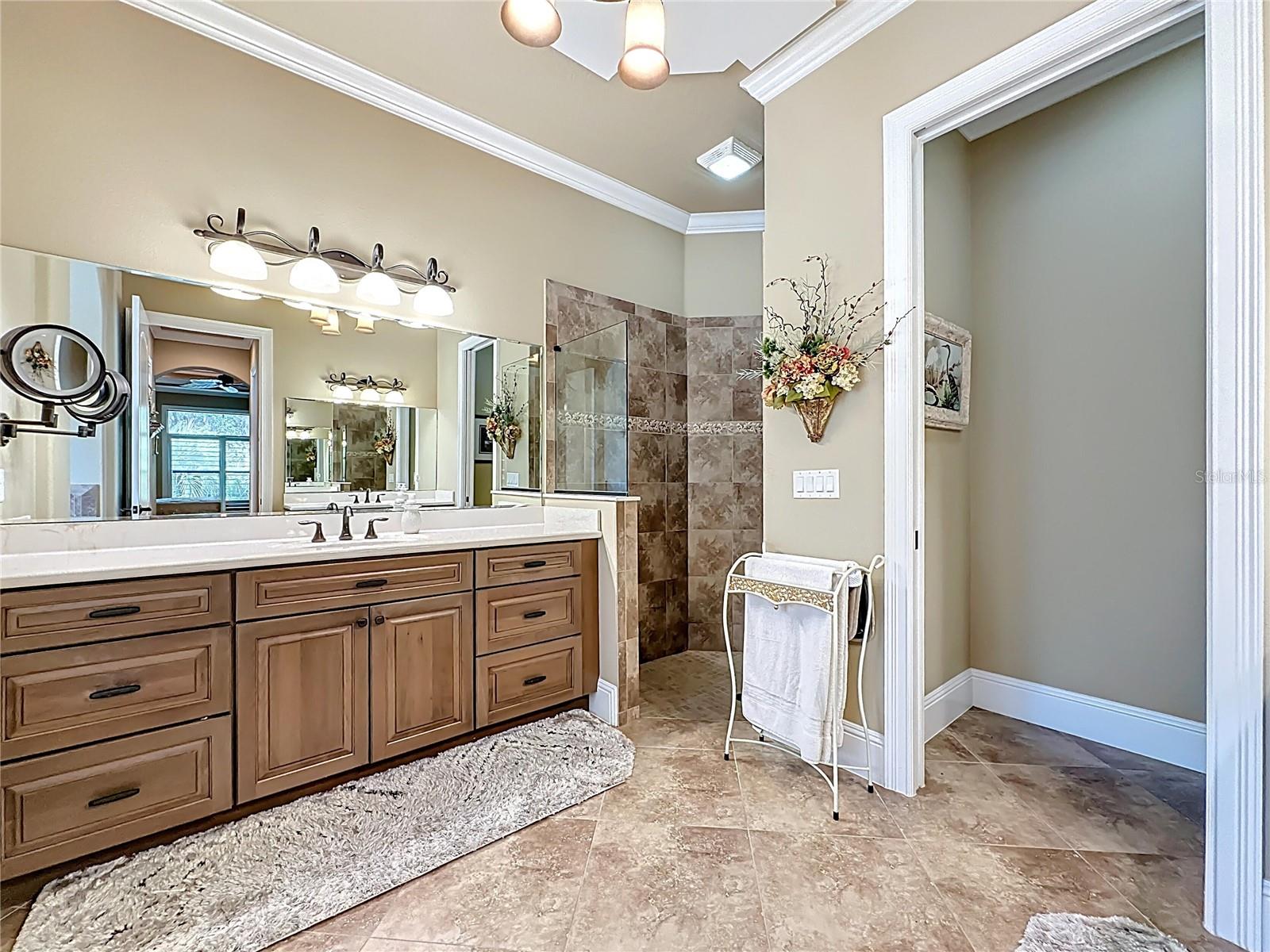14 BLUEJACK CT