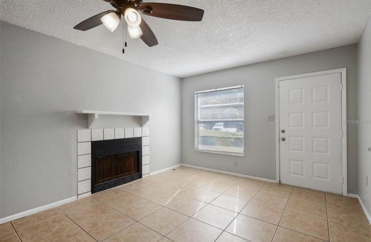 14227 SHADOW MOSS LN #101