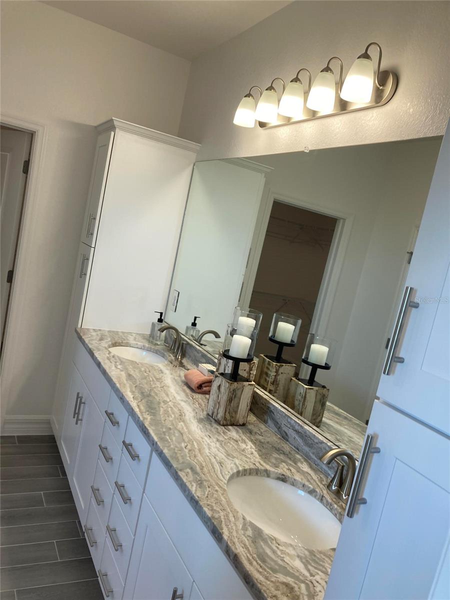 25584 CALUSA DR