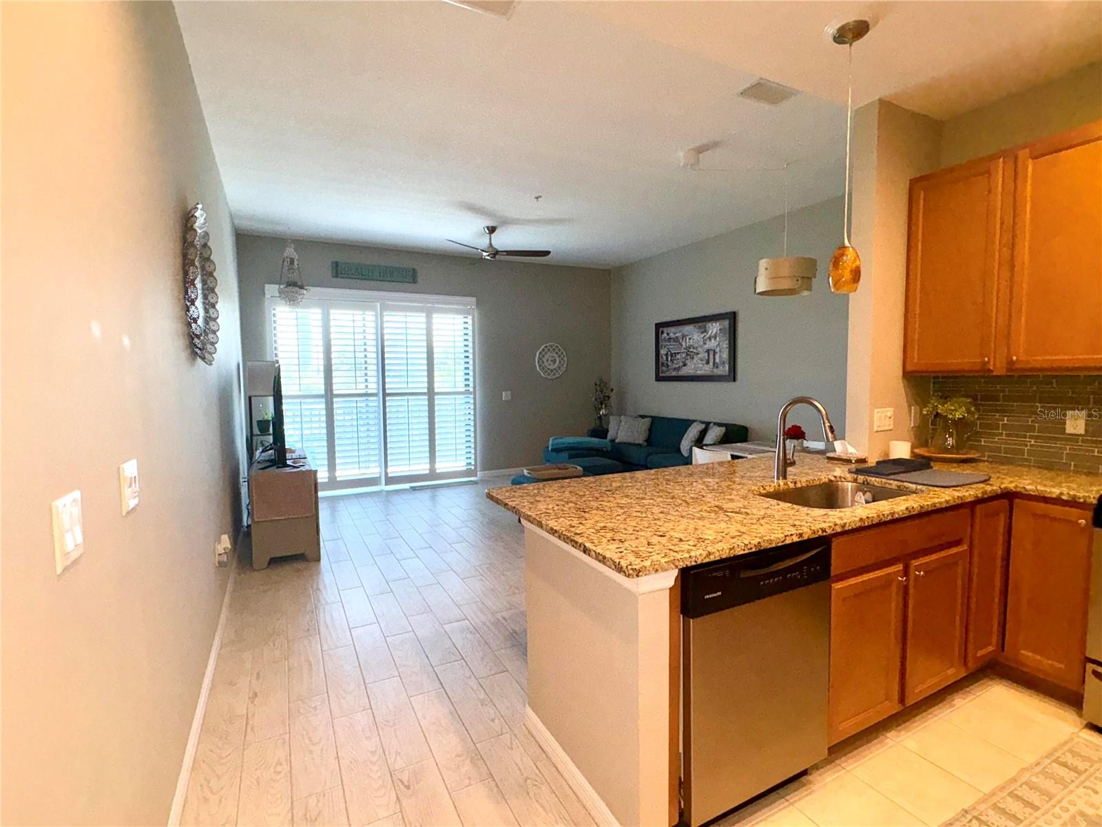 4067 OVERTURE CIR #340