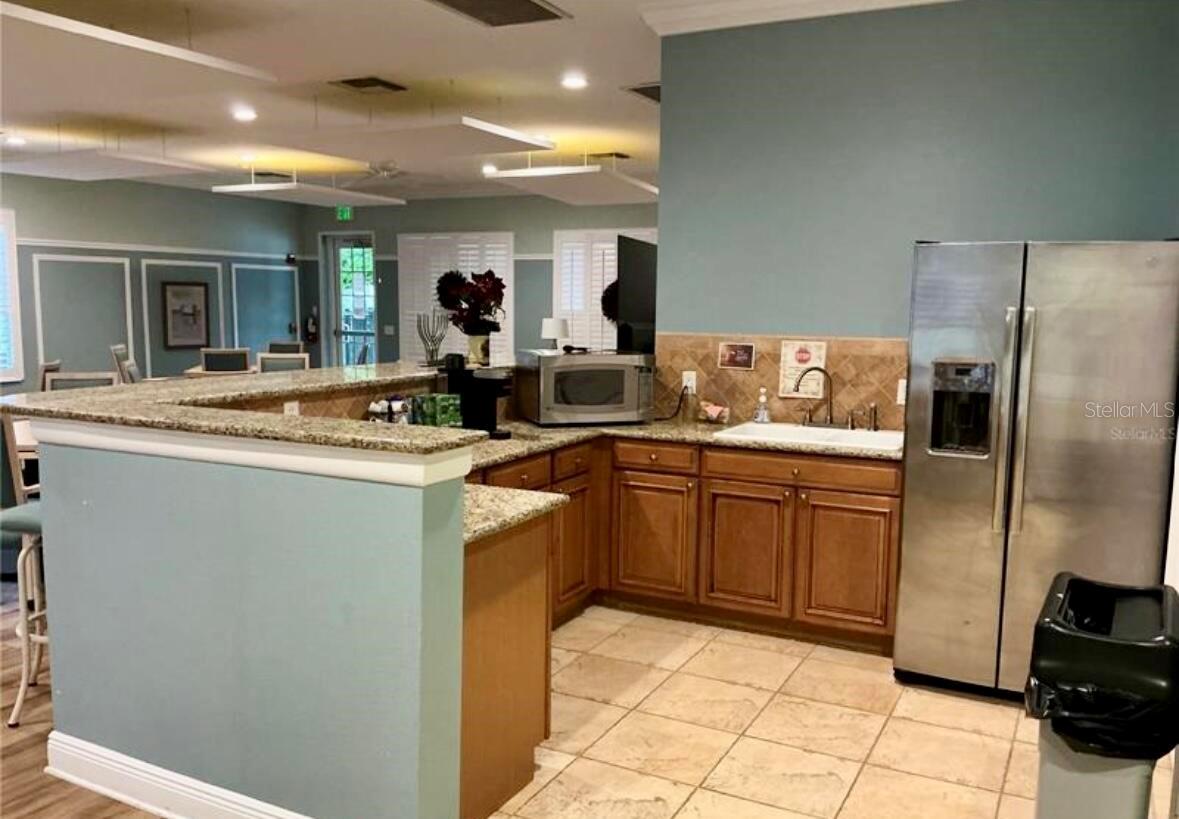 4067 OVERTURE CIR #340